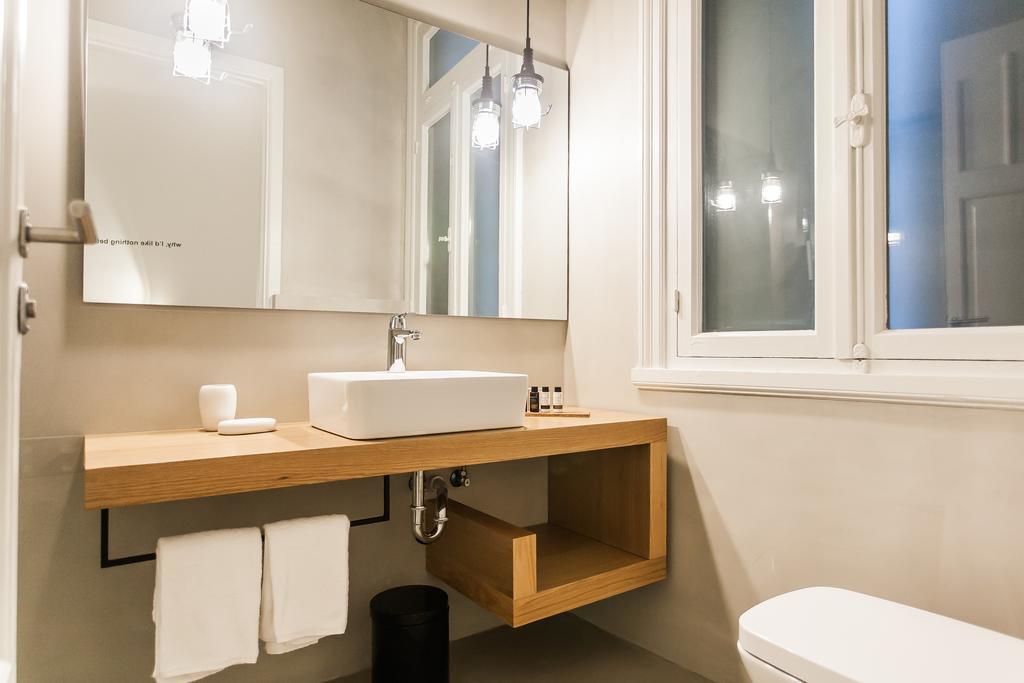 Monk Suites By Mlt At Ermou Athen Exterior foto