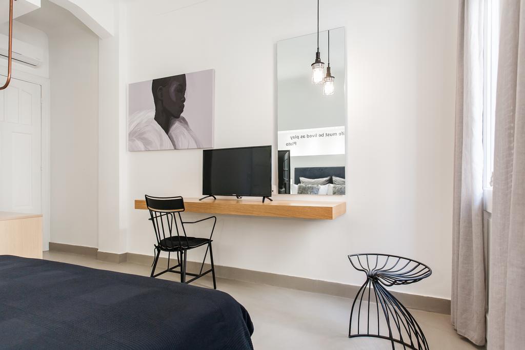 Monk Suites By Mlt At Ermou Athen Exterior foto