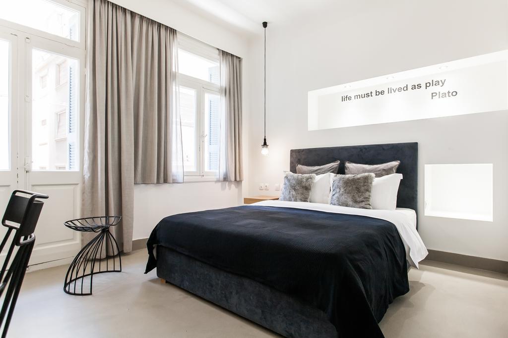 Monk Suites By Mlt At Ermou Athen Zimmer foto